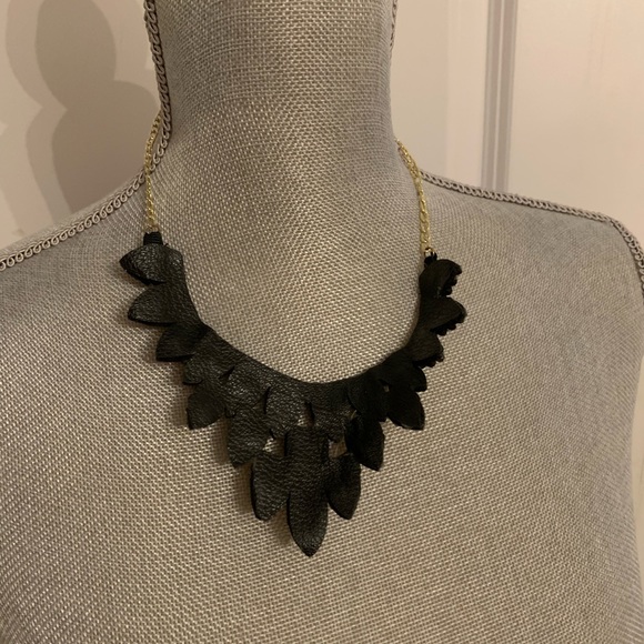 Beautiful Beaded Leather Necklace - Picture 7 of 9